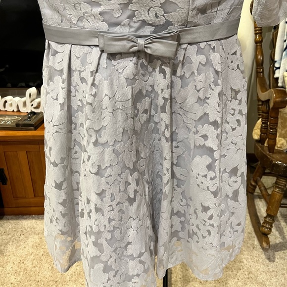 NWT Levory J formal dress with lace up back - Picture 3 of 9